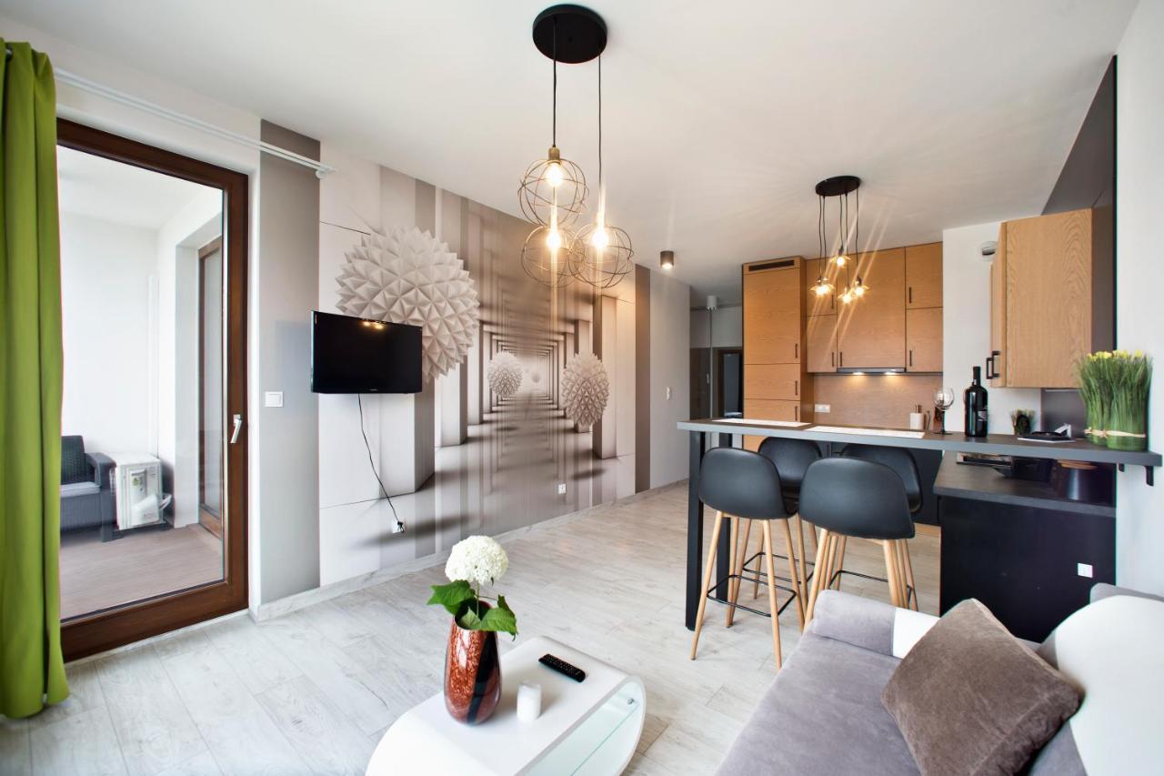 P&O Corporate Serviced Apartments Cybernetyki 바르샤바 외부 사진