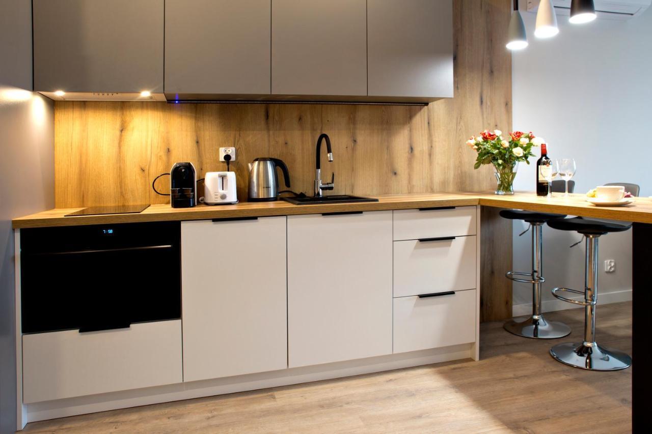 P&O Corporate Serviced Apartments Cybernetyki 바르샤바 외부 사진