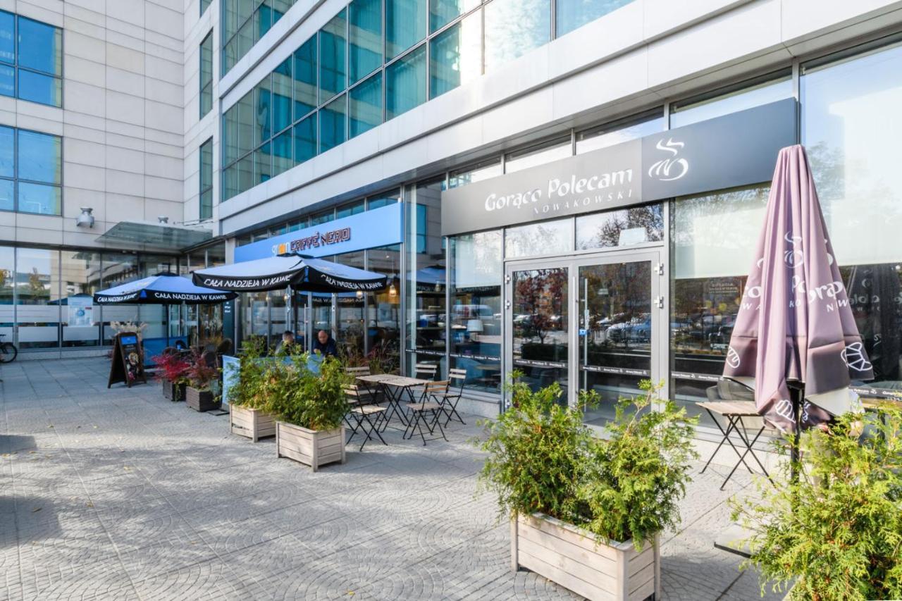 P&O Corporate Serviced Apartments Cybernetyki 바르샤바 외부 사진